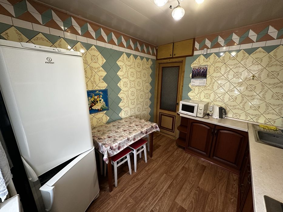 Продам 3-кімн квартиру Робоча Метростроителей