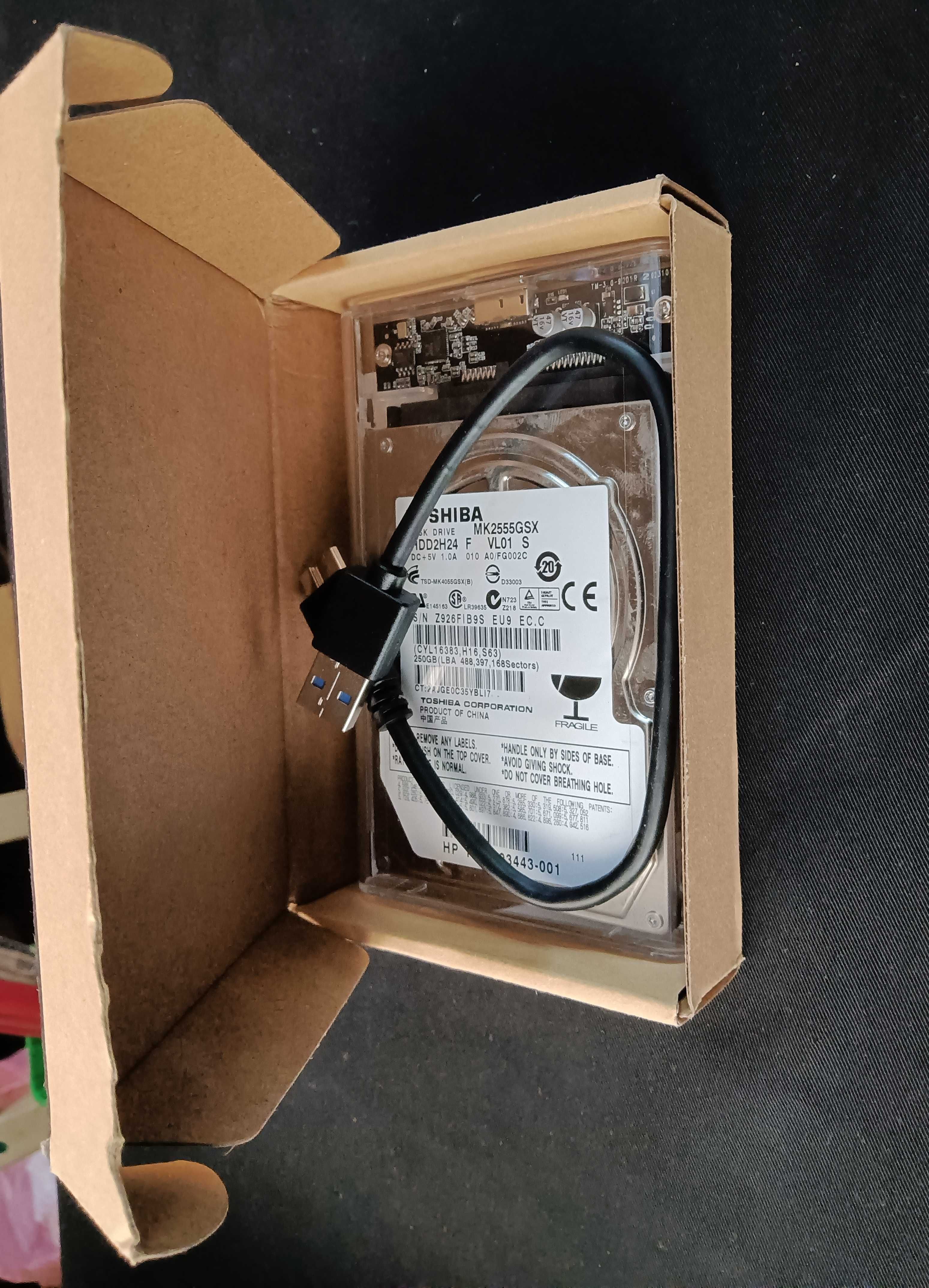 caixa e disco externo