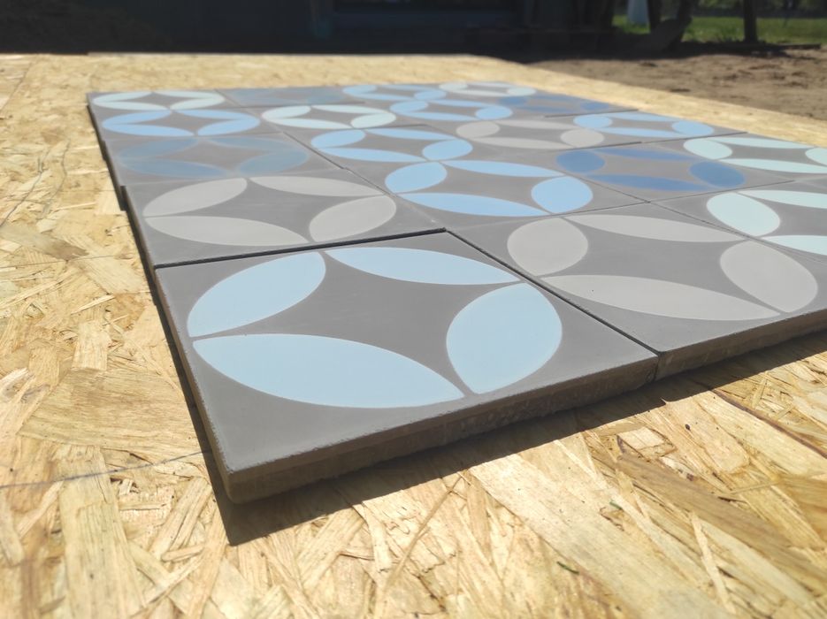 Kafle płytki ceramiczne 6,5m2  "Kółka z pieskiem", Purpura, impregnaty