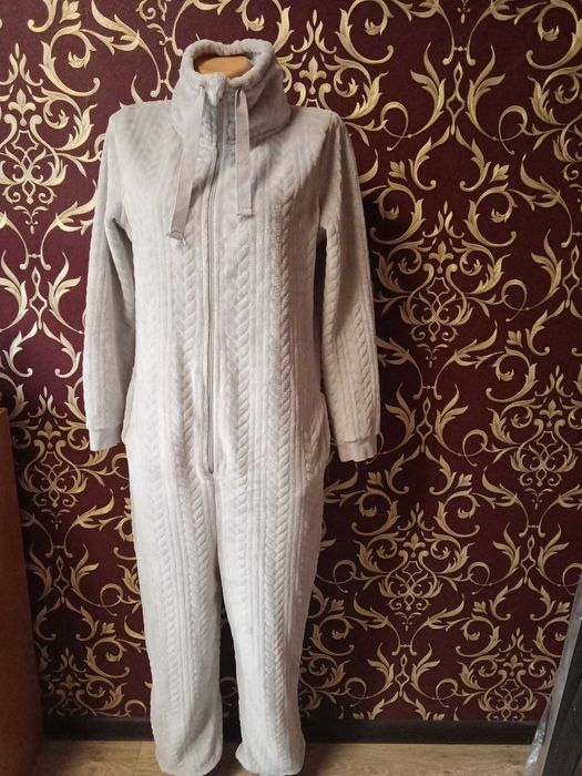 Комбинезоны для дома и сна.