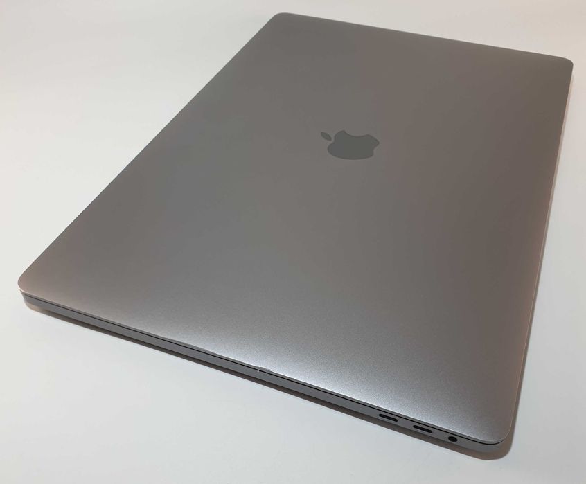 Apple MacBook Pro 2019r | 16" | A2141 | 16/512GB | FV23% | M224 iGen