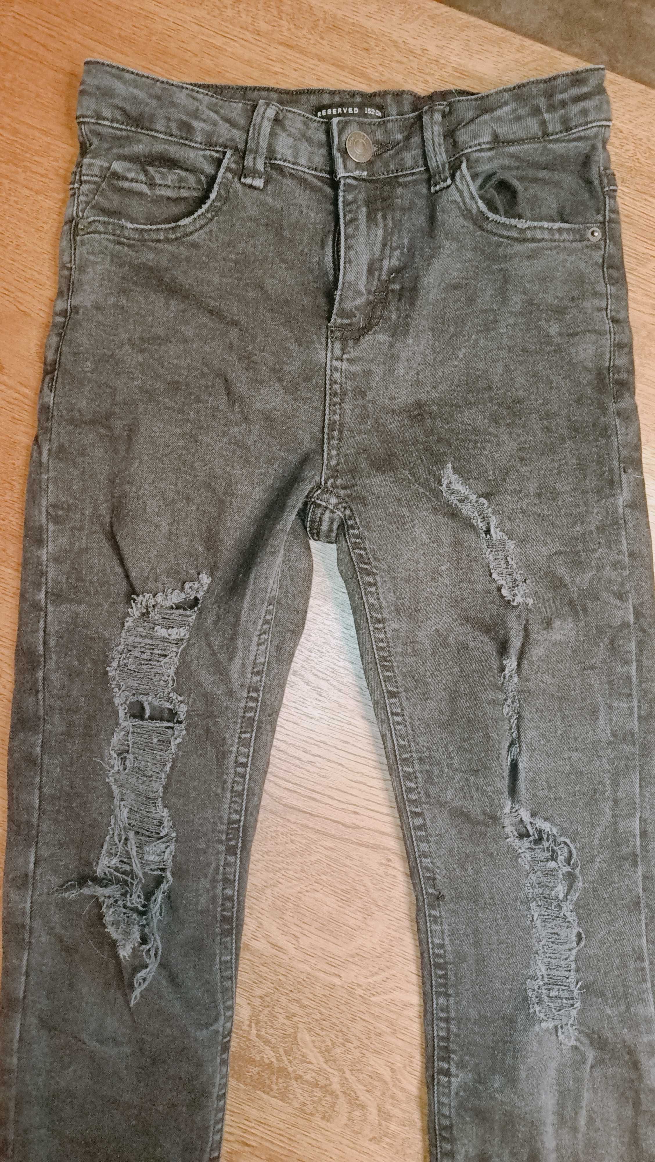 Spodnie jeans czarne grafit dziury Reserved 146