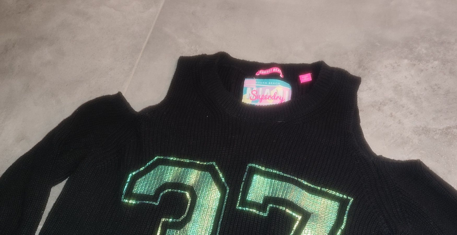 Sweter Superdry r. M motyl ramiona