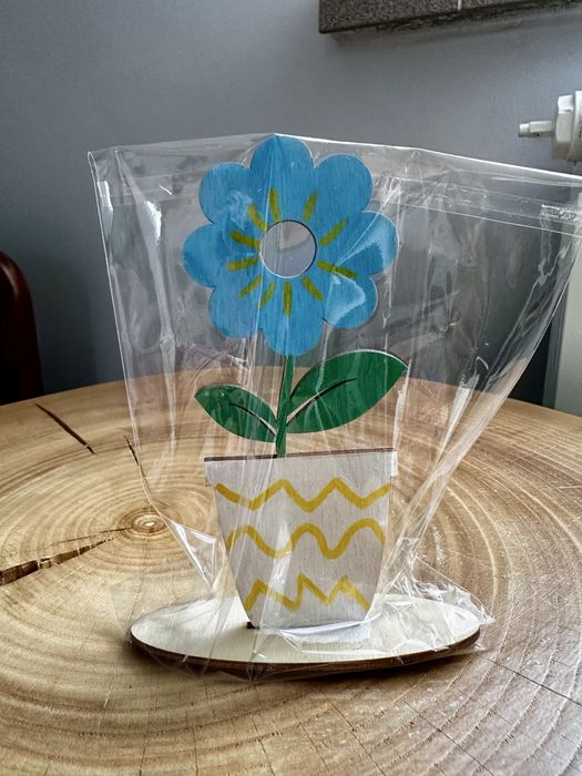 Nowy drewniany kwiatek handmade