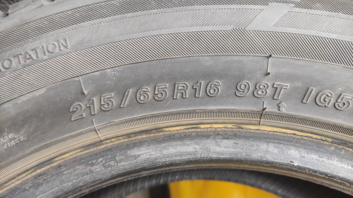 Ціна за всі 4 шт. Yokohama Ice Guard 215/65 R16