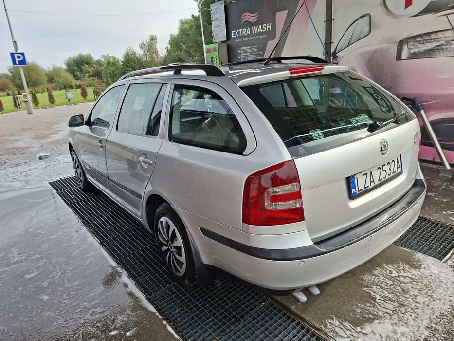 Двигатель BXE 1.9 тди VW Golf V Skoda Octavia II Seat Altea 1.9 tdi