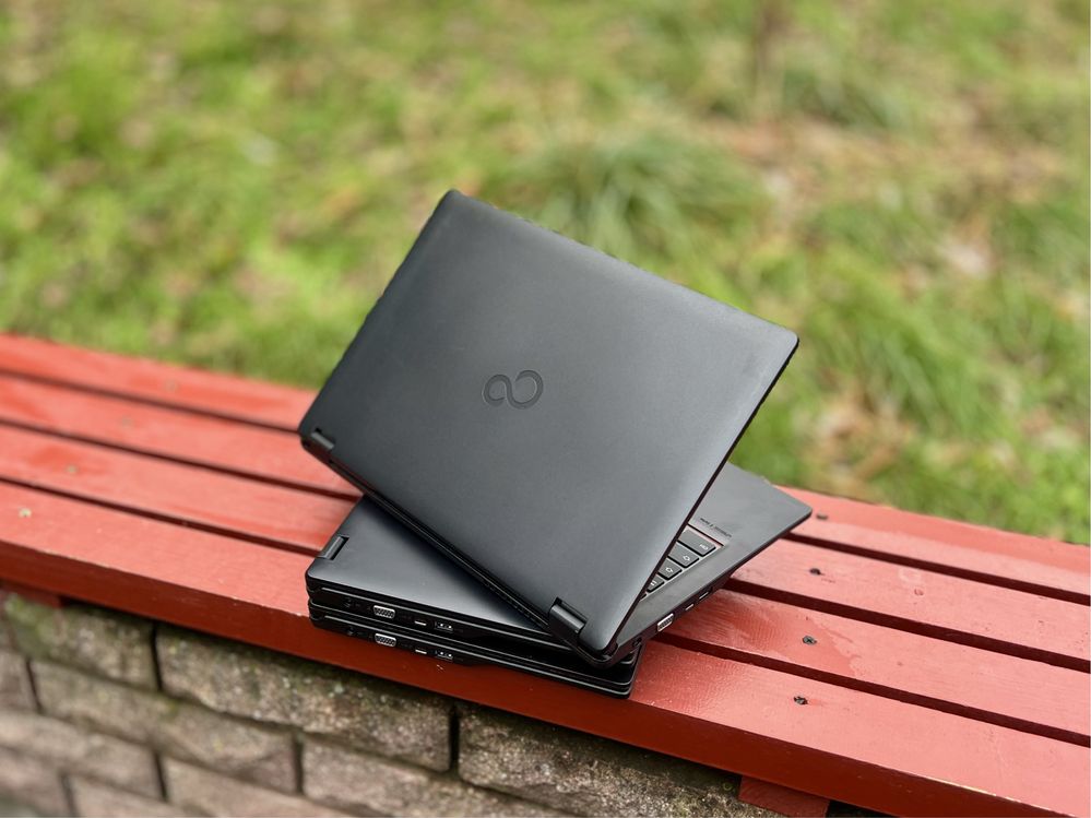 Ноутбук Fujitsu LIFEBOOK E449/i3-7020U/8GB/SSD 256GB/14"HD/Гарантія