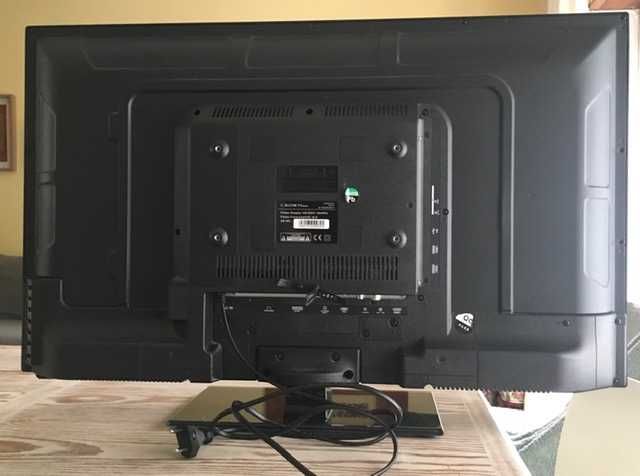 TV CROWN Led 32" (70x40)