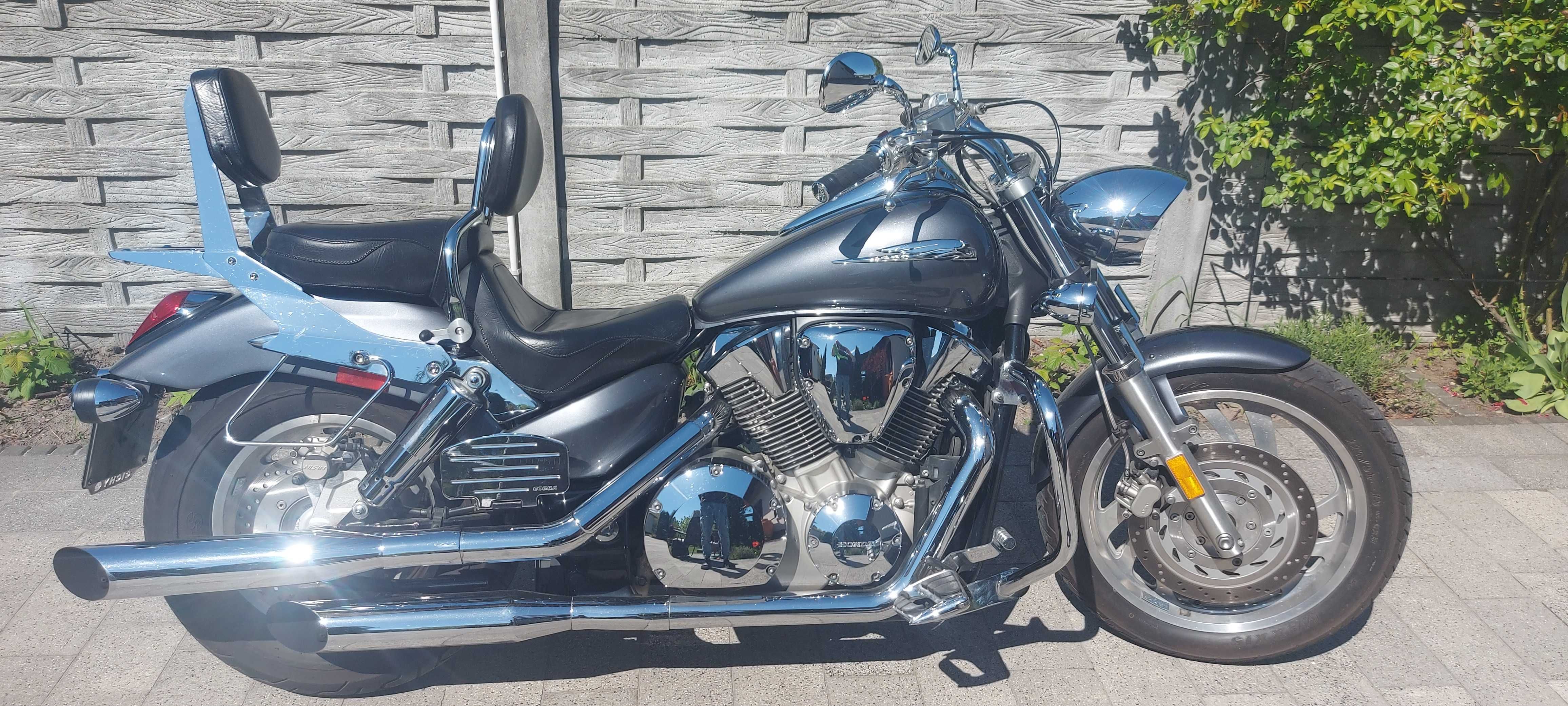Honda VTX 1300 Custom