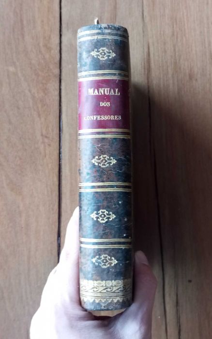 Antigo livro Manual dos Confessores pelo Padre J. Gaume 1880