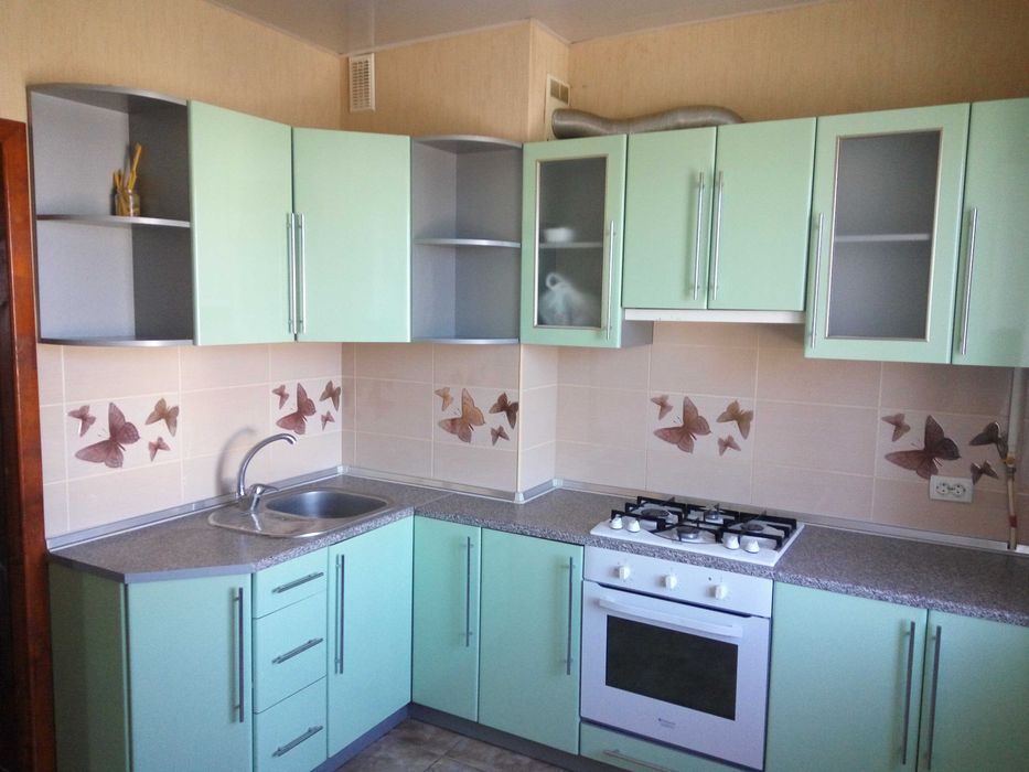 Продам двокімнатну квартиру з автономним опаленням, утеплена