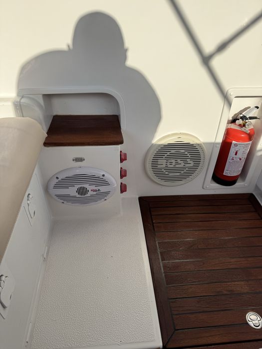 Катер Marex 270 Estremo