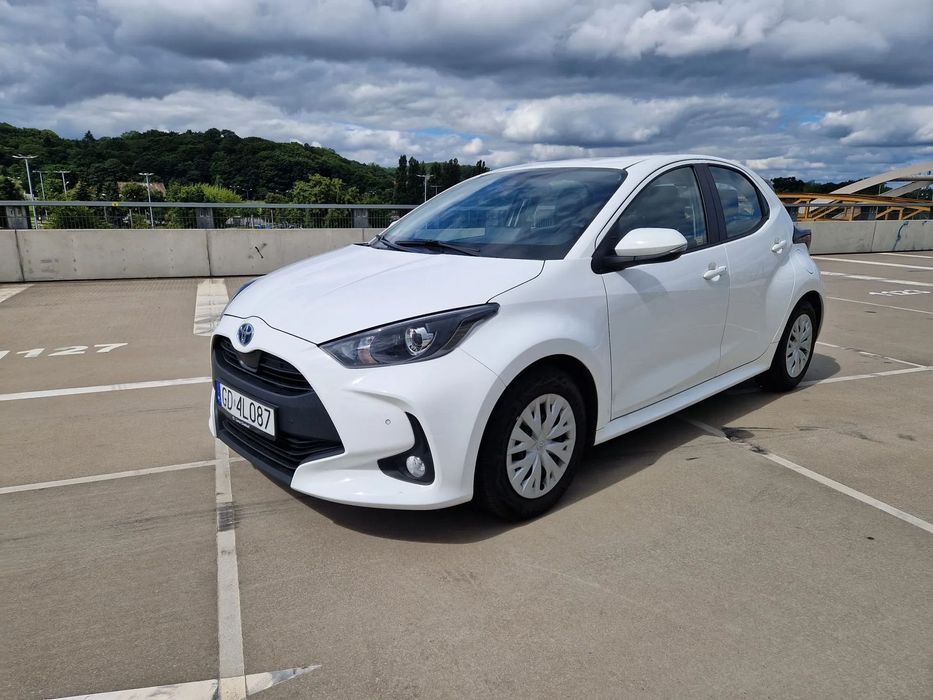 Toyota Yaris 1,5 Hybryda 116KM Serwis ASO - Cesja Leasingu - Bez odstępnego