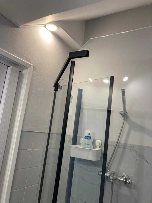 T1 mobilado com pátio privativo - Marques de Pombal / Av. da Liberdade