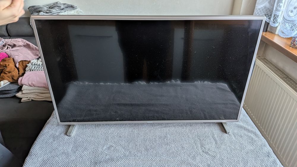 Telewizor 32 cali Philips Ambiligth  LED Smart FHD