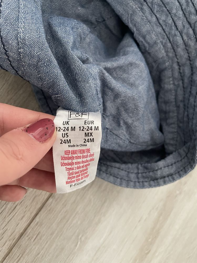 Kapelusik F&F na 1/2 latka