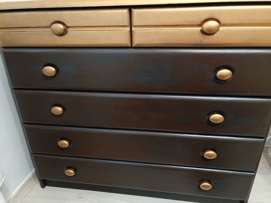 Komoda, szafka PRL drewniana z szufladami po renowacji