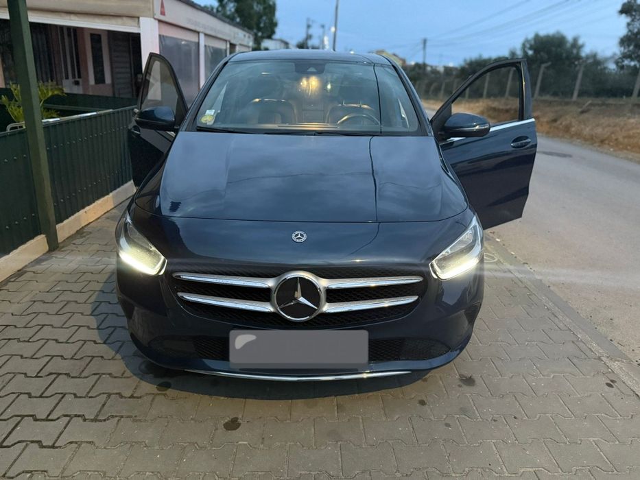 Mercedes Benz classe B180. 2019