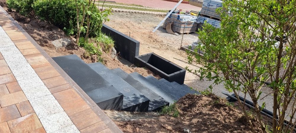 Ukladanie kostki brukowej