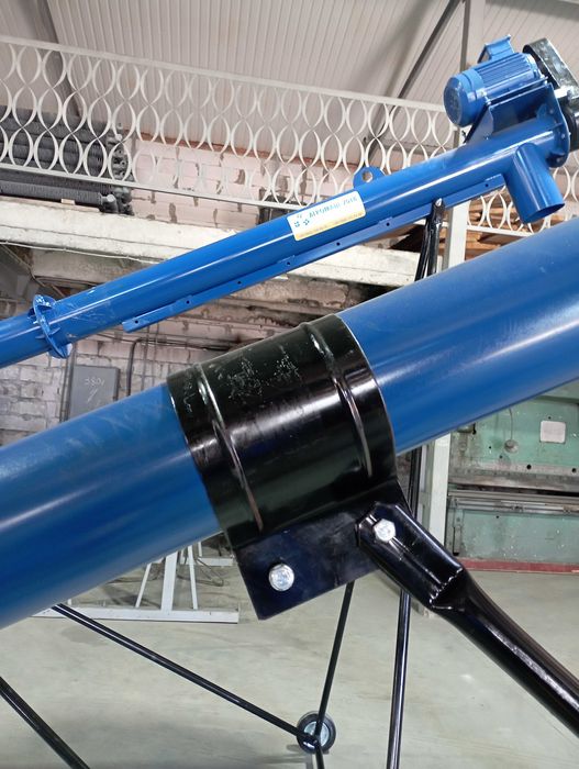 Шнековый погрузчик, винтовой конвейер, транспортер зерна, протравитель