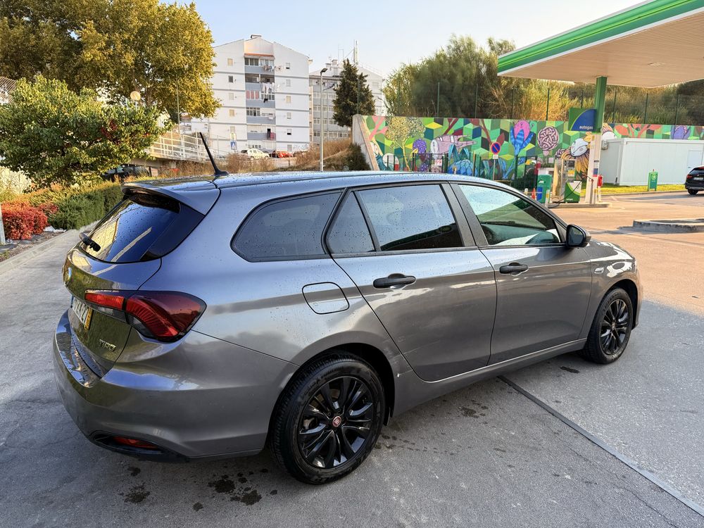 Fiat tipo station wagon 1.3M-Jet 2020