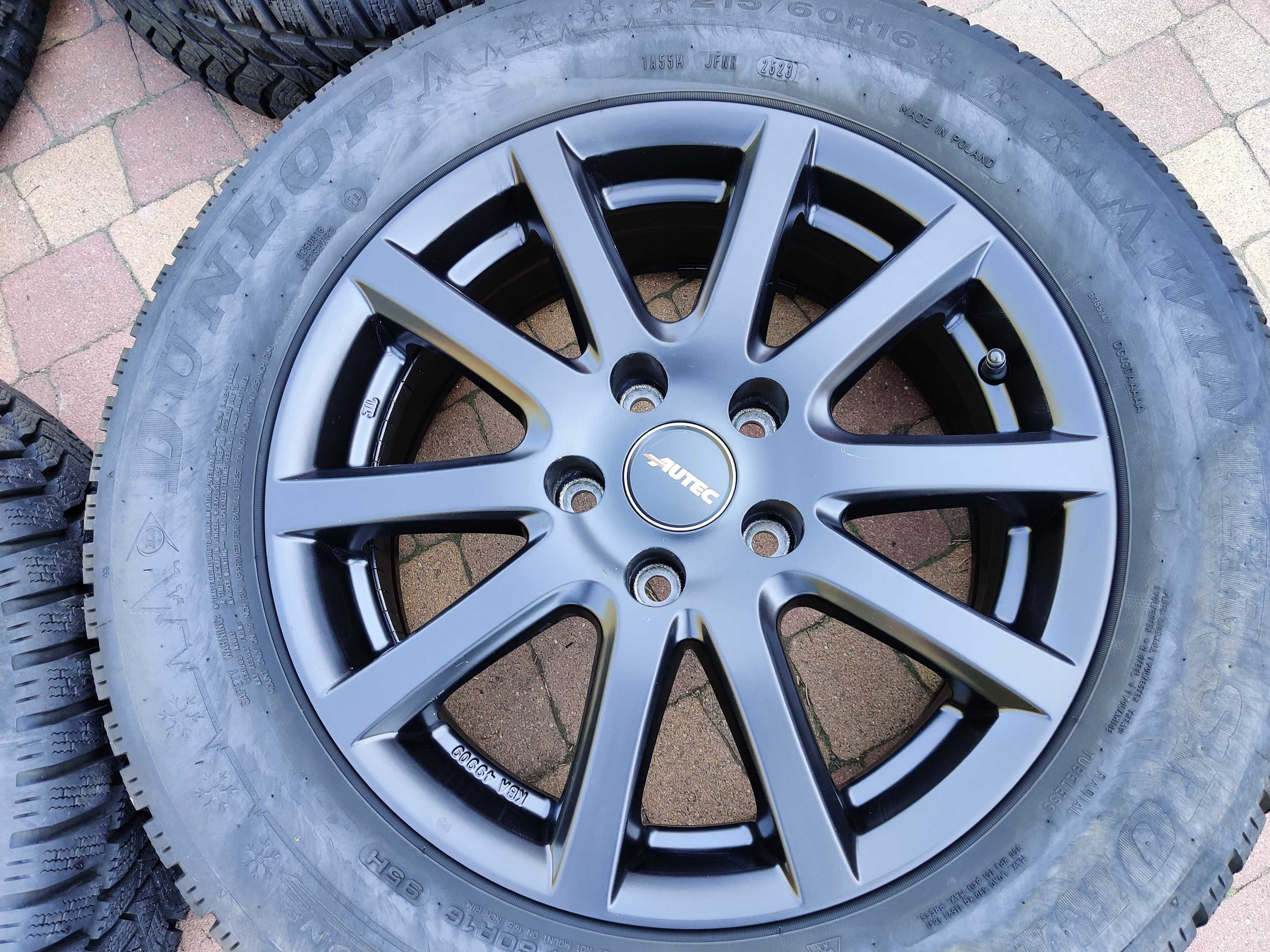 3545. Koła zimowe Sharan Alhambra Q3 Tiguan 5x112 ET33 215/60/16 2023r
