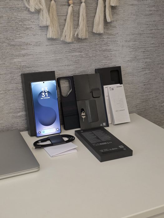Samsung Galaxy S25 Ultra 12GB Ram, 256 GB.  55 cykli, gwarancja