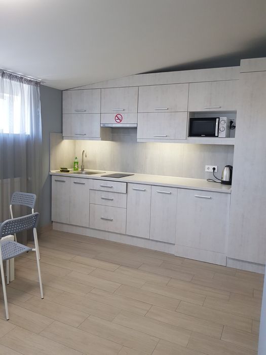 Калинова Студіо. Кондиціонер.вільна з 09.11