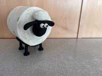 Uchwyt na papier toaletowy Baranek Shaun 2