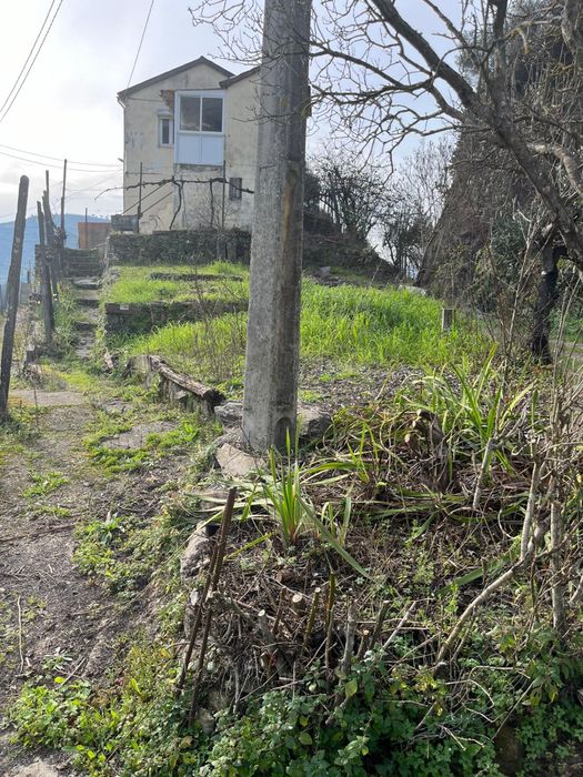 Vendo casa para restauro