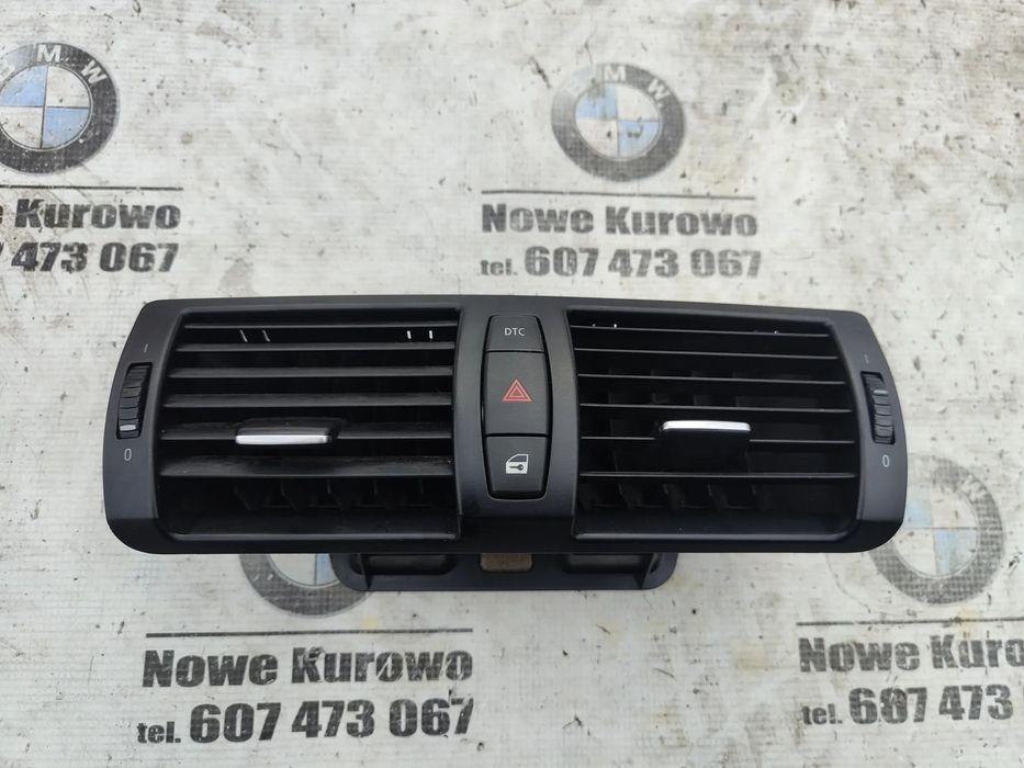 BMW E87 E81 E82 E88 Kratka nawiewu środkowa Stan BDB