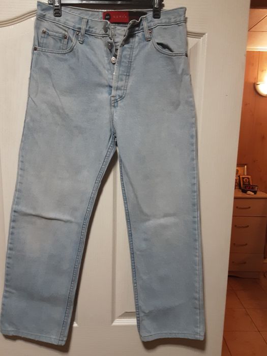 Джинсы Levi's 501
