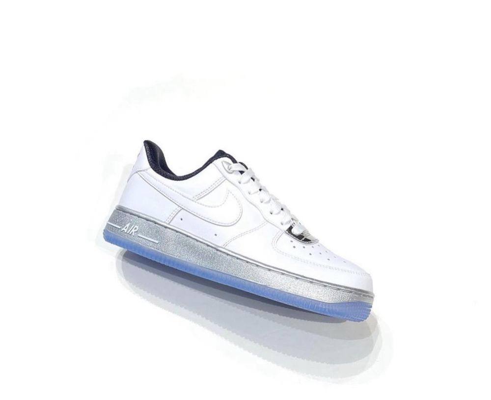 жіночі Nike Air Force 1 Low «Chrome» DX6764-100