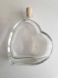 7 szt. butelek szklanych z korkiem, w kształcie Serca