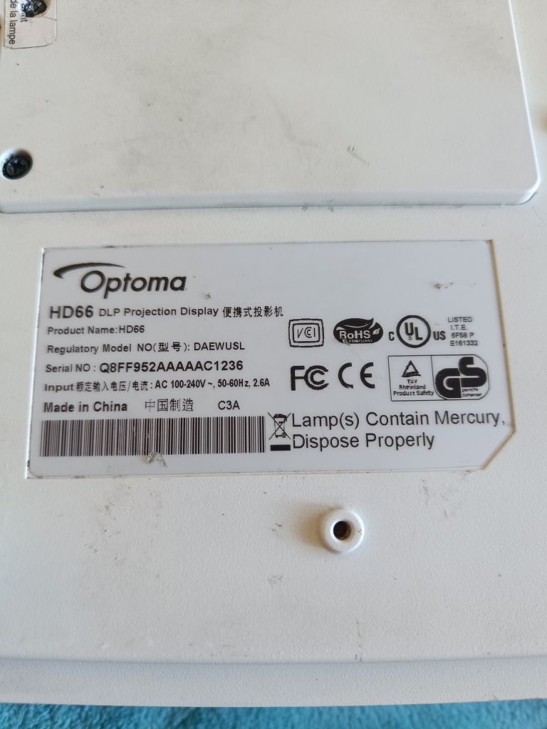 Projector optoma