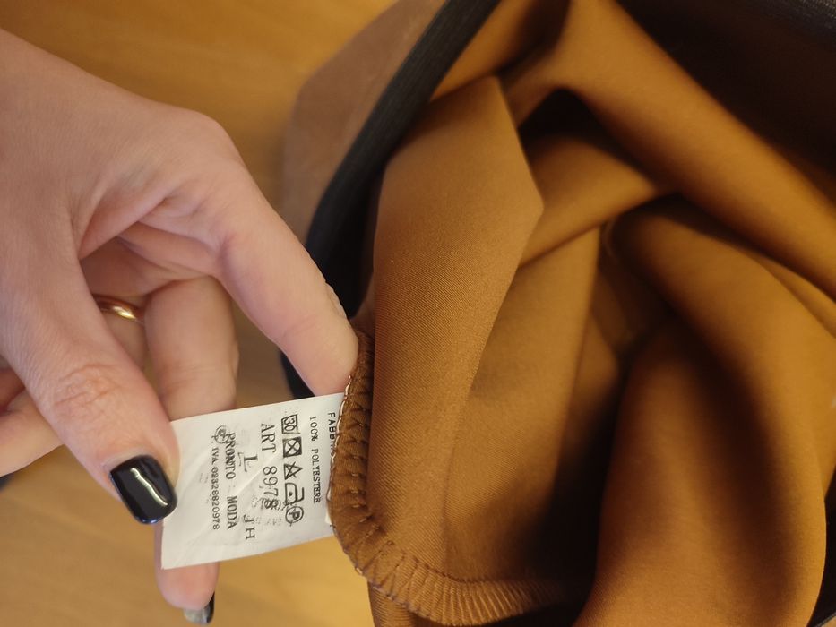 Saio "tipo camurça" camel. Veste S.