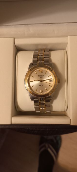 Продам годинник тиссот