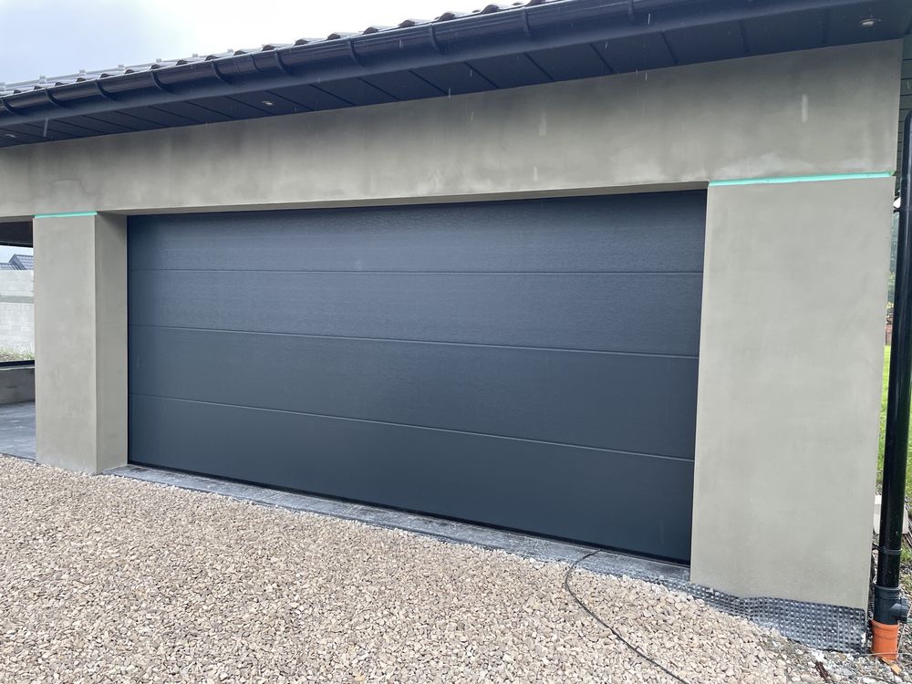 Brama garażowa segmentowa antracyt woodgrain 5000x2500