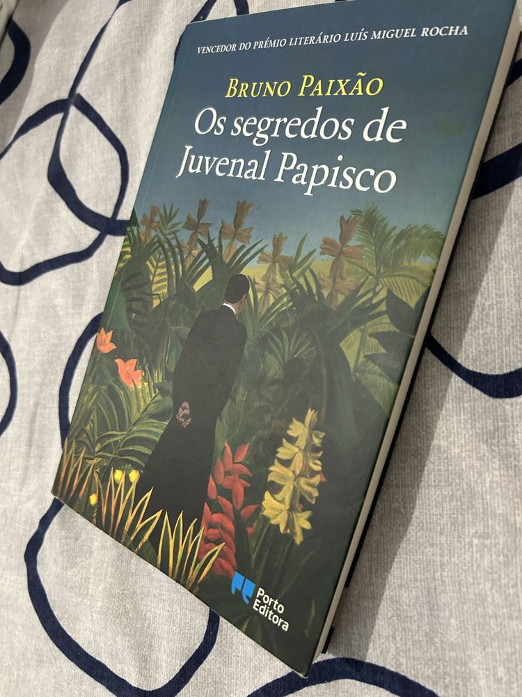 Livro Os segredos de jovenal papisco