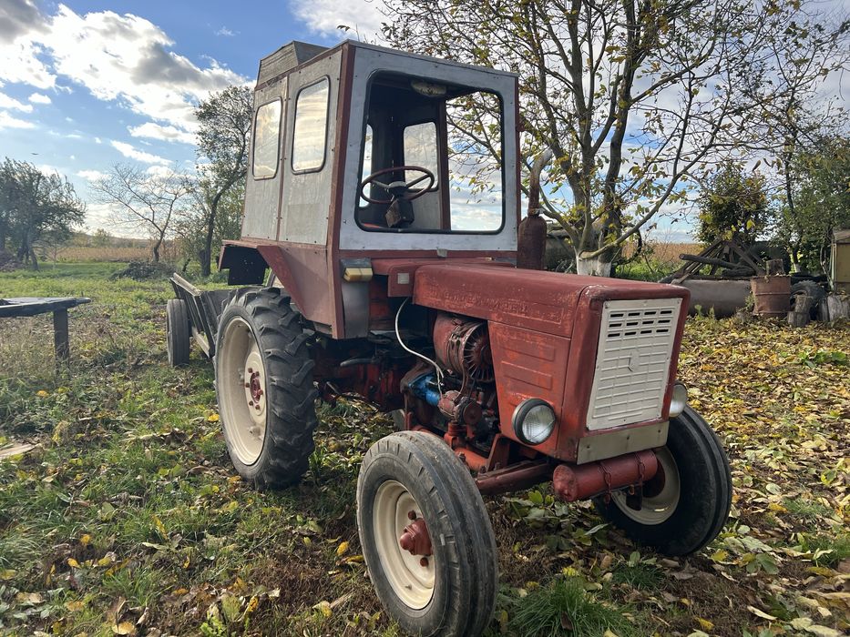 Продам трактор Т-25