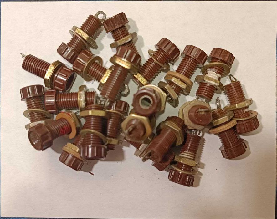 Гніздо однополюсне ГИ-4