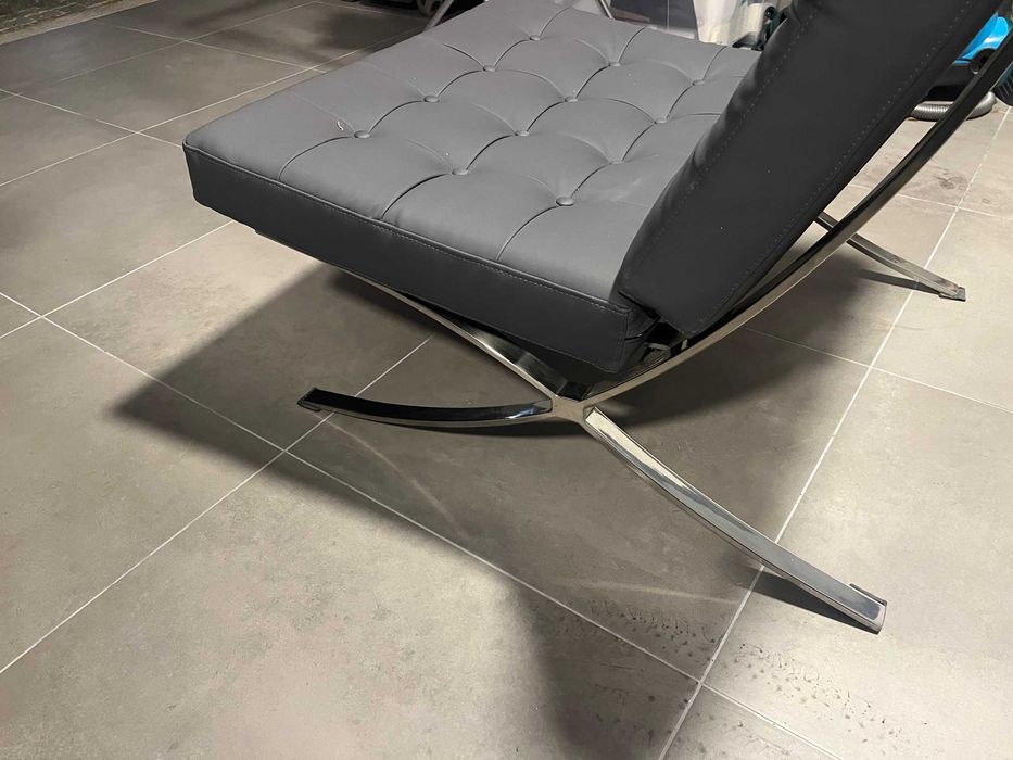 Par de Cadeiras Designer para sala de estar