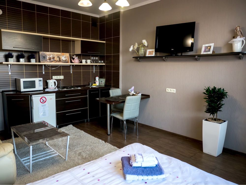 1 кім 5 кутів, шпиталь,Голівуд,кондіц,новобуд