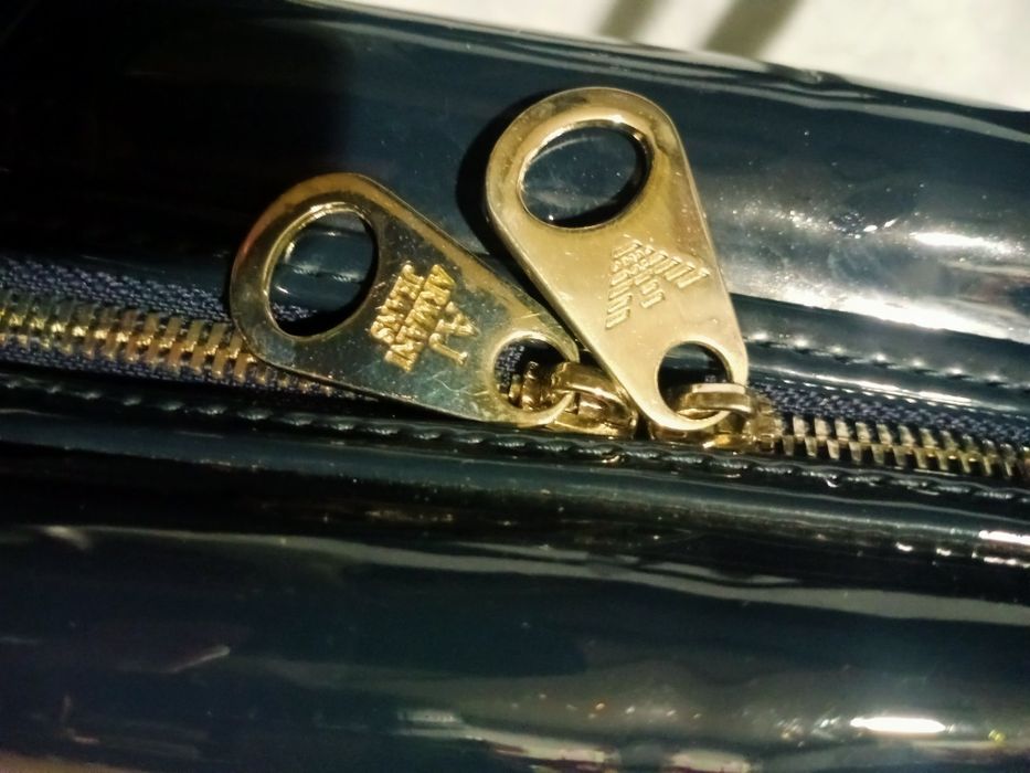 Armani J. Torba damska lakierowana