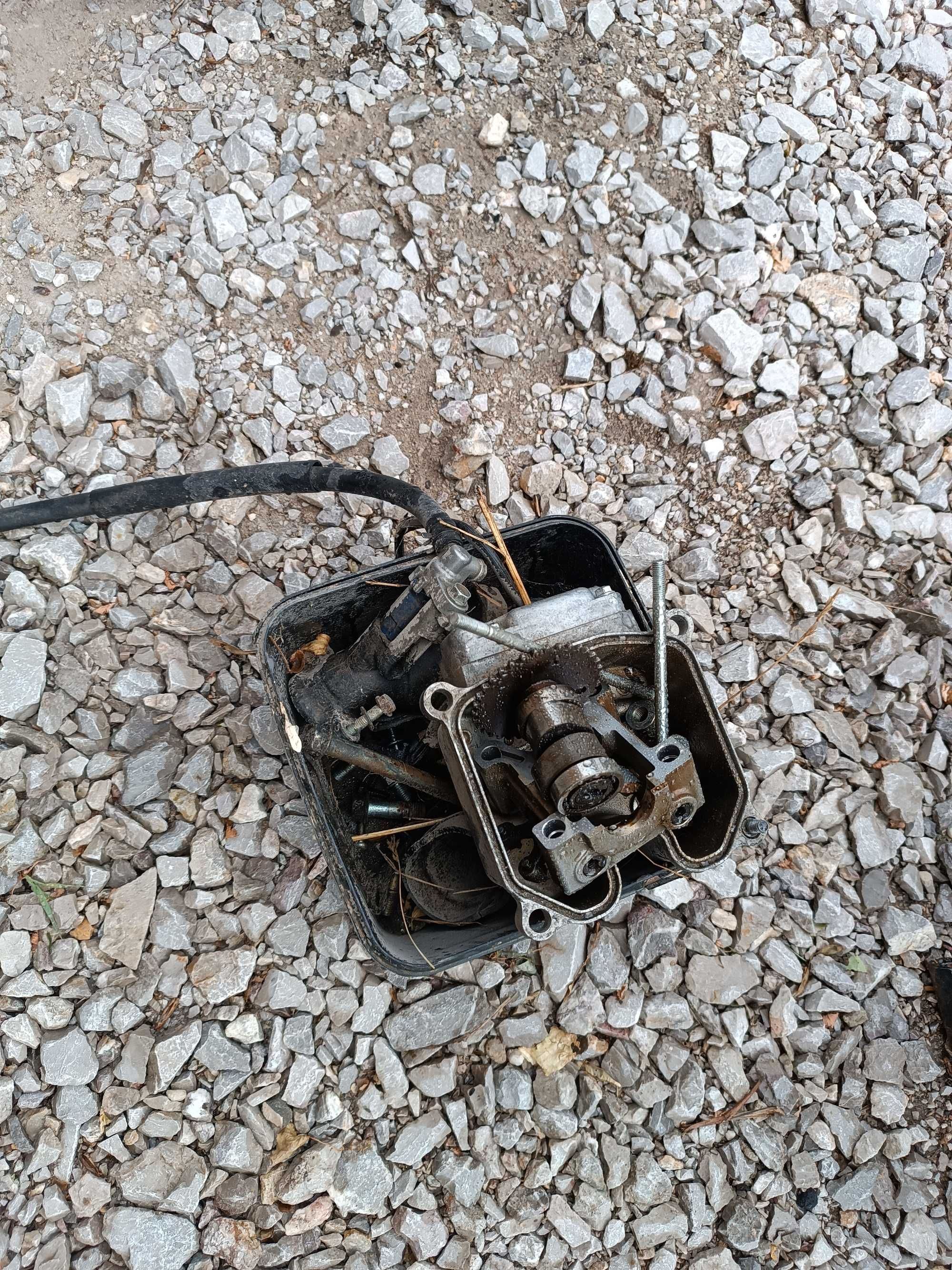 Skuter Daelim Otello F1 125 na części