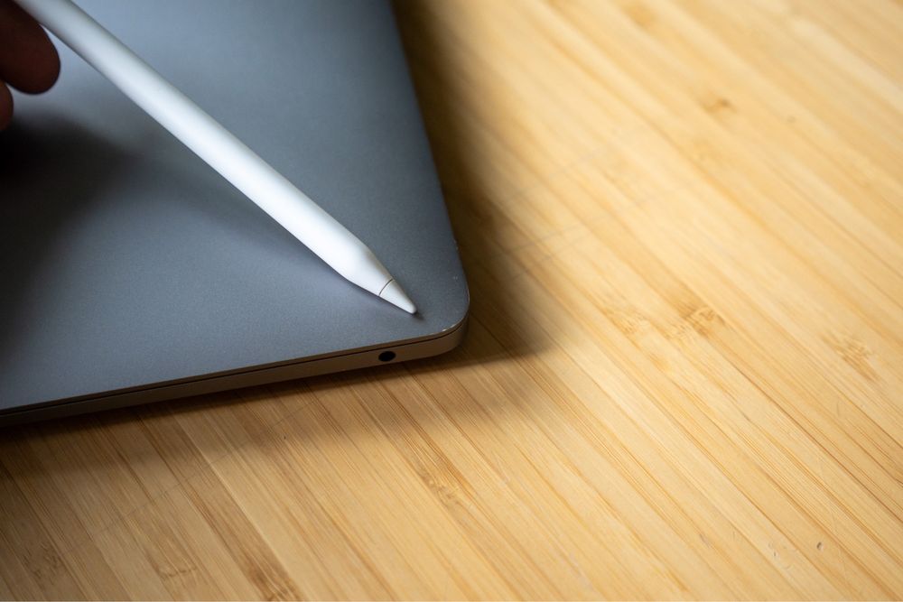 Macbook AIR M1 13” | 16gb RAM | 256gb SSD | BDB STAN