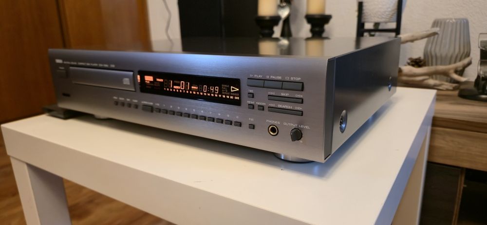 Yamaha CDX 1050 Cd player