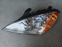 Lampa lewa ssangyong kyron