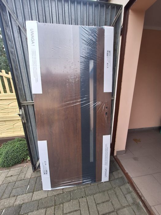 Drzwi zewnętrzne metalowe 90 cm