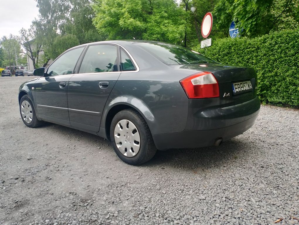 Ładne Audi A4B6 2.0 benzyna